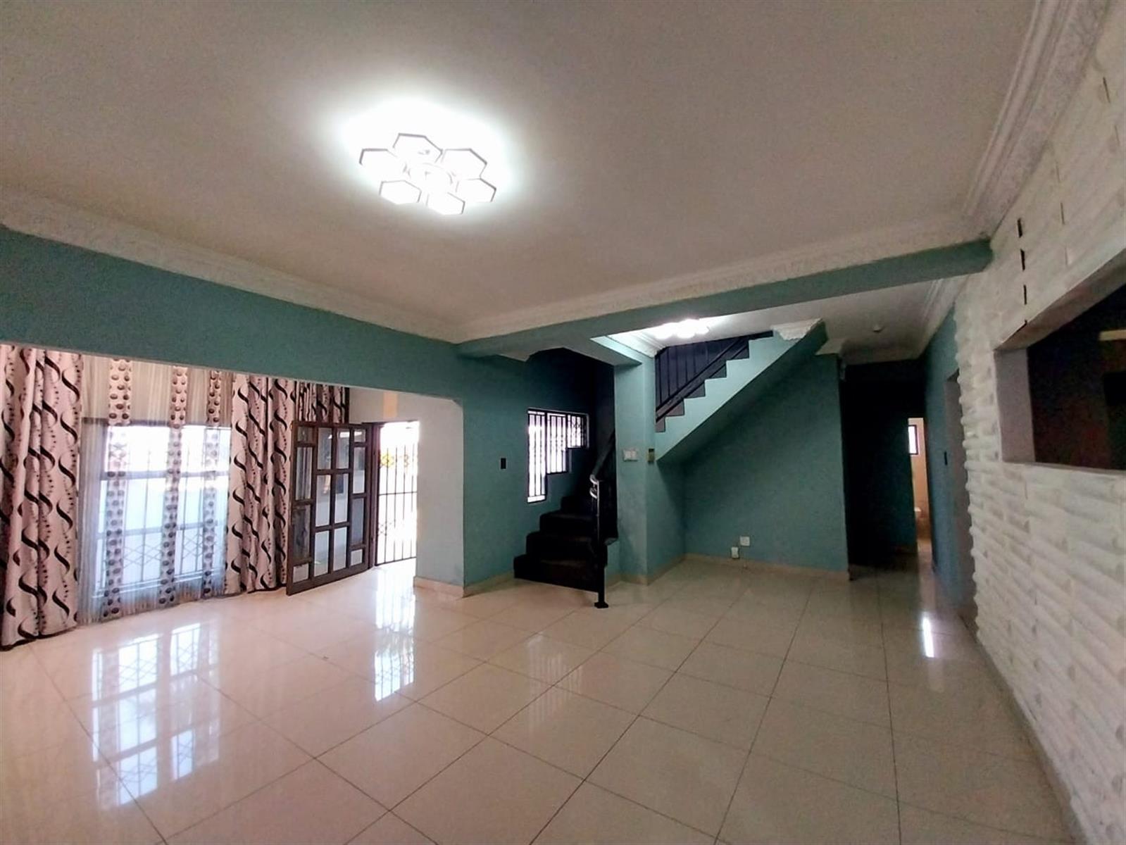 House Available in Phoenix, KwaZulu Natal