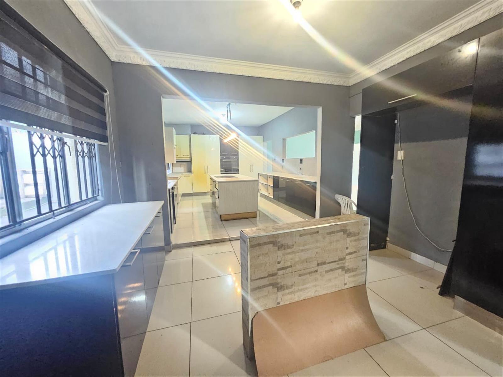House Available in Phoenix, KwaZulu Natal