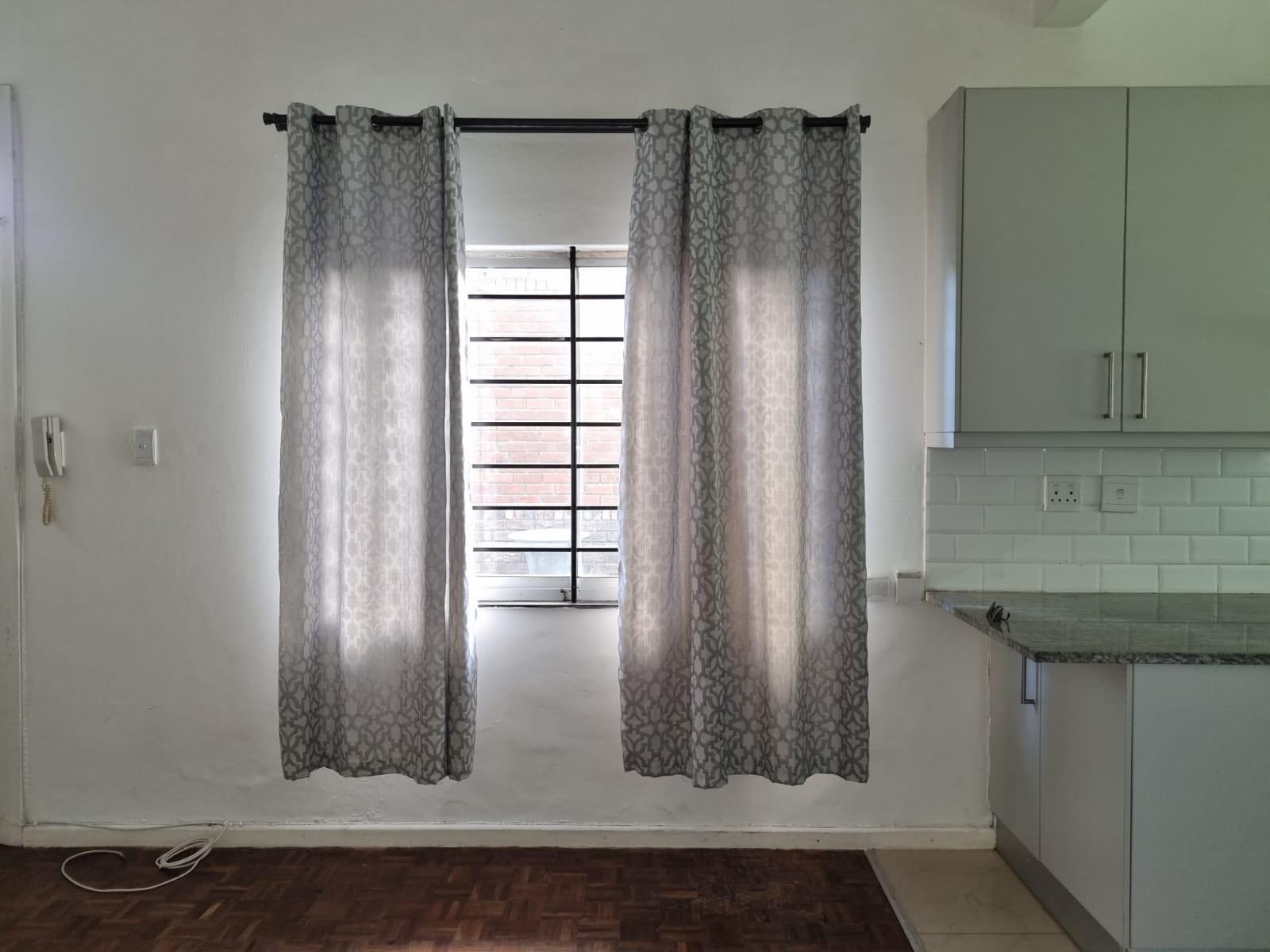 Apartment for rent in Sea Point, Cape Town, 32 m²
