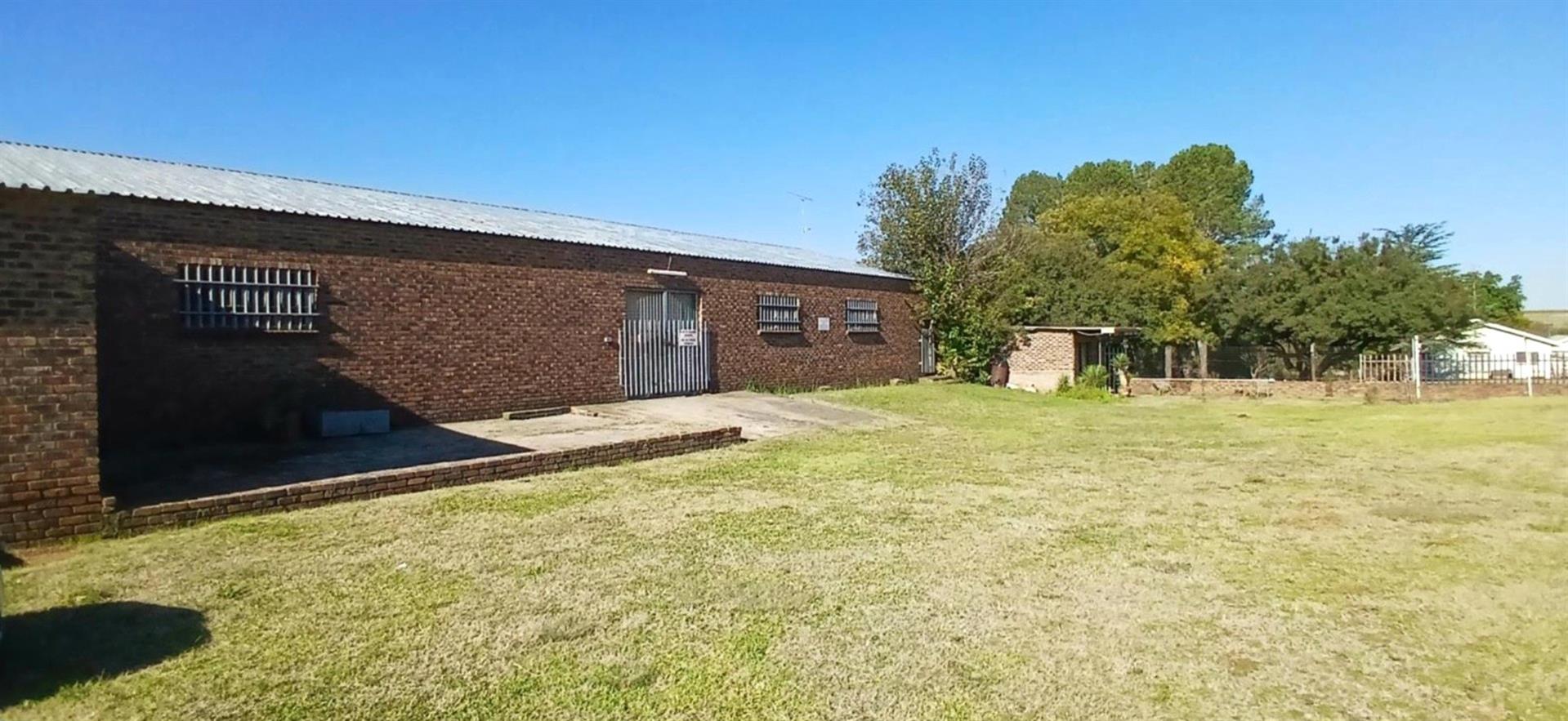Small Holding For Sale in Kookrus, Meyerton