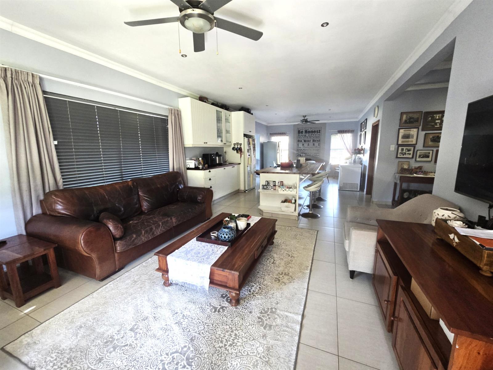 Dream family home for sale in stunning old Meer En See, Richards Bay, KwaZulu Natal