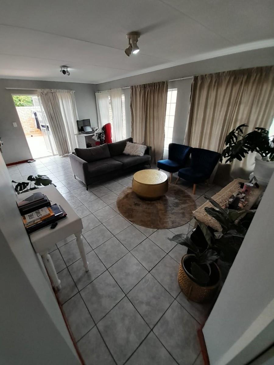 Townhouse For Sale in The Reeds, Centurion