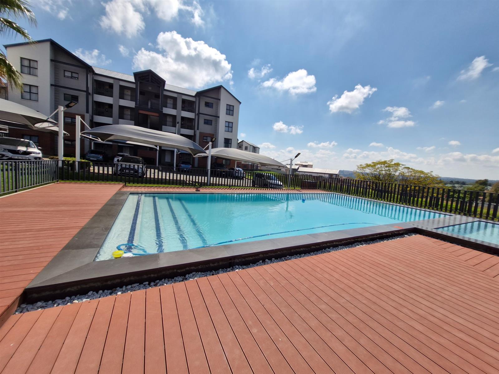 Stylish, Luxurious apartment ready to move in and enjoy