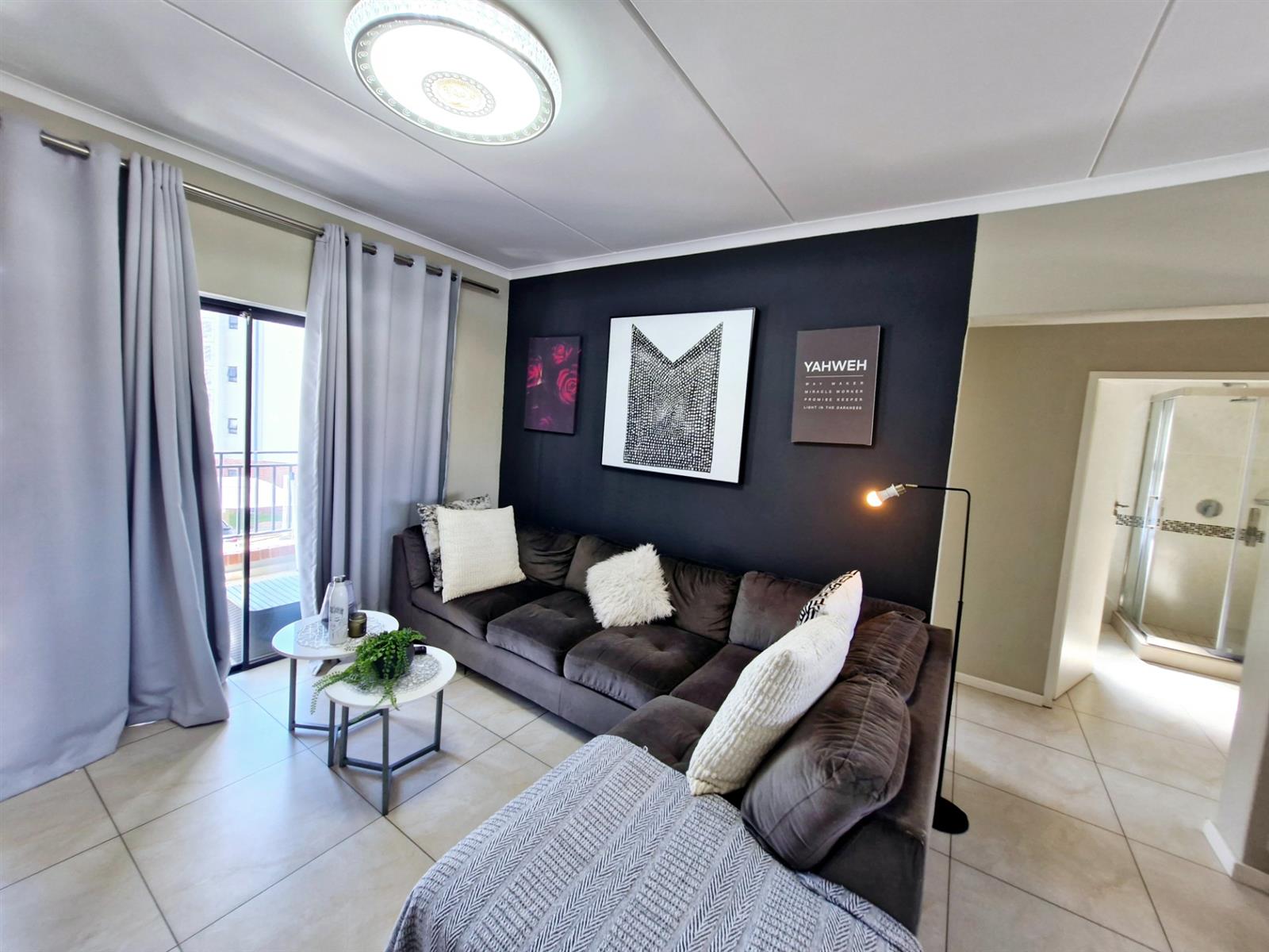 Stylish, Luxurious apartment ready to move in and enjoy
