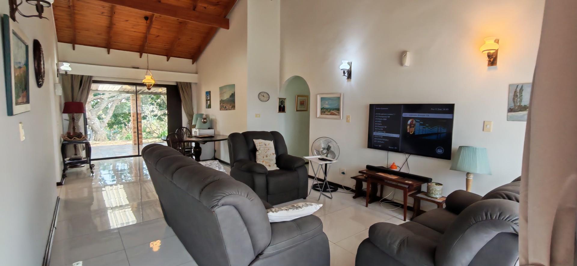 Accent on views! 3 bedroom house with flat in Ramsgate, Margate, KwaZulu Natal