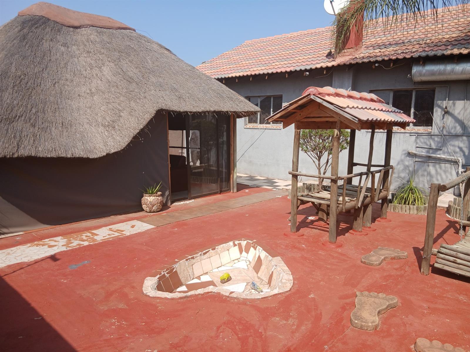 House For Sale in Lebowakgomo Zone A, Lebowakgomo, Polokwane