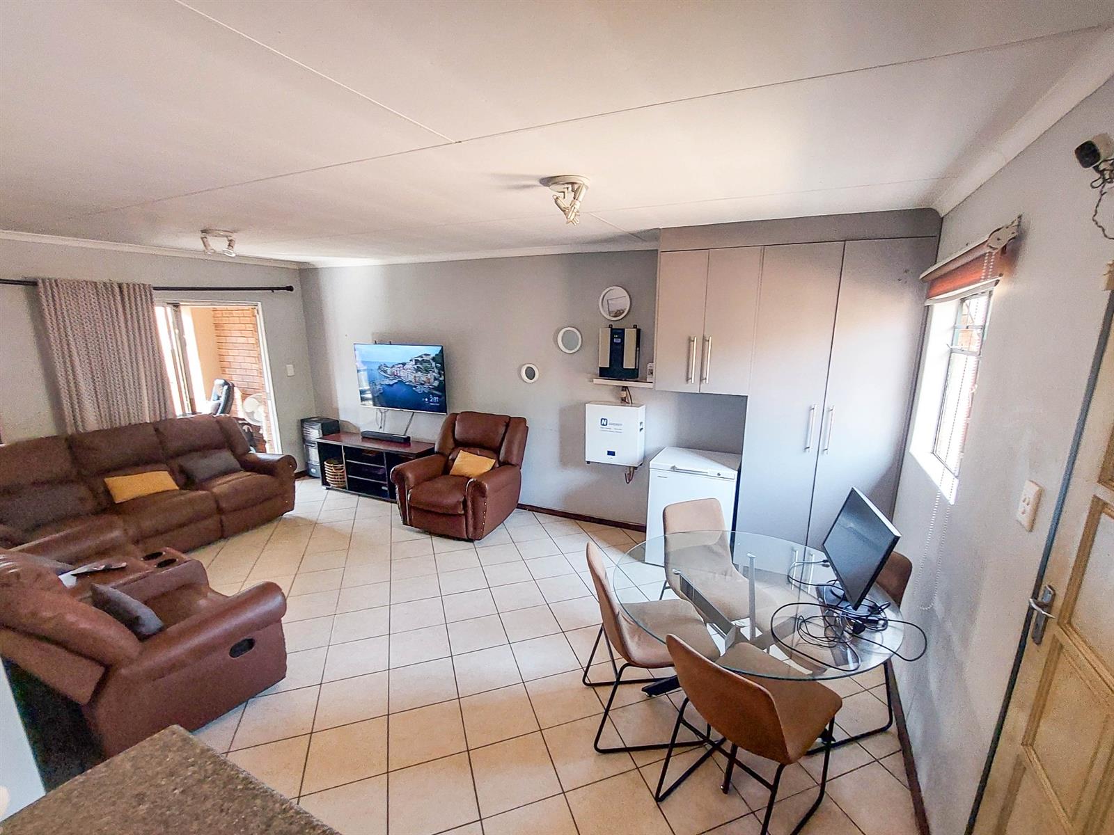 Spacious 3-Bedroom Family Home for Sale in Stone Terrace Estate, Centurion