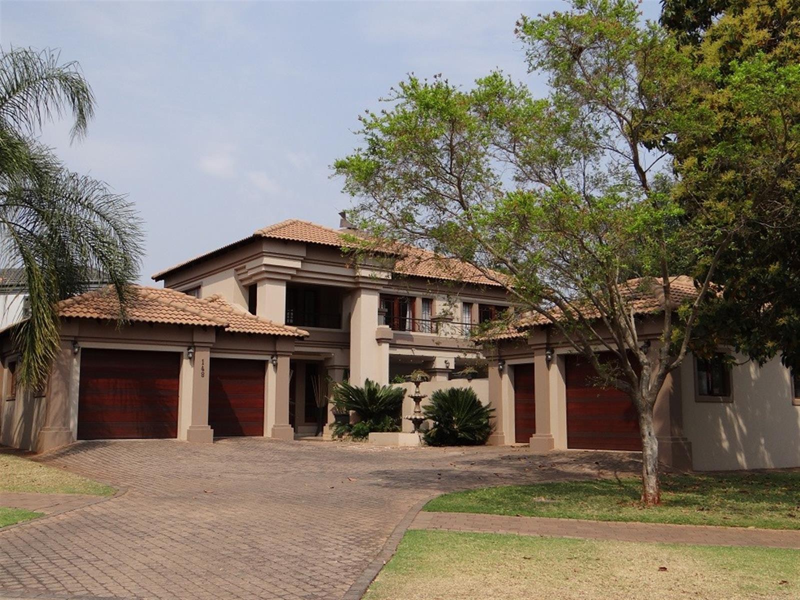 7 Bedroom House For Sale in Midstream Estate Centurion
