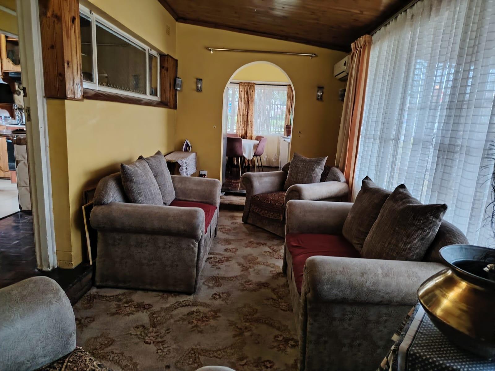 A Superb Corner Home in Raisethorpe, Pietermaritzburg!