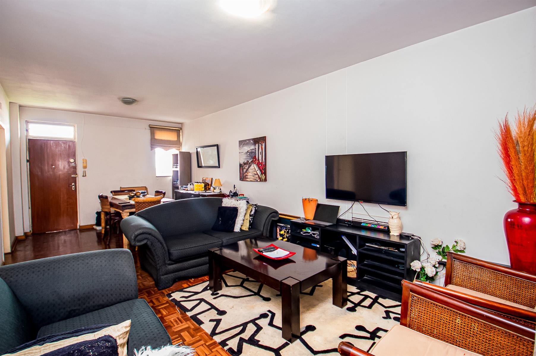 1.5 Bedroom Apartment for sale in Kew, Johannesburg