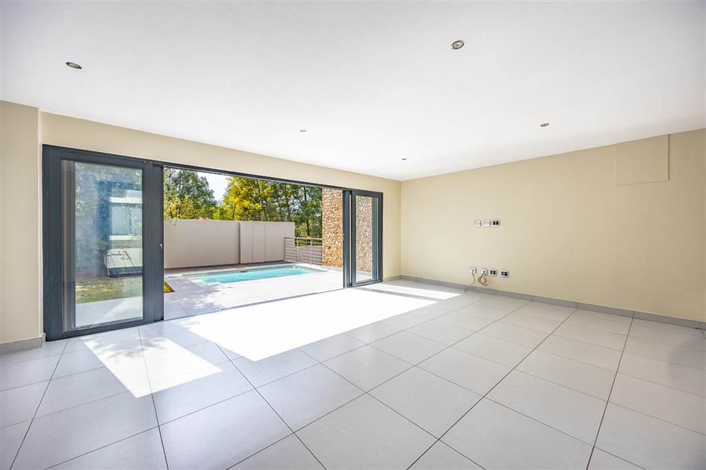 House For Sale in Waterkloof Ridge, Pretoria