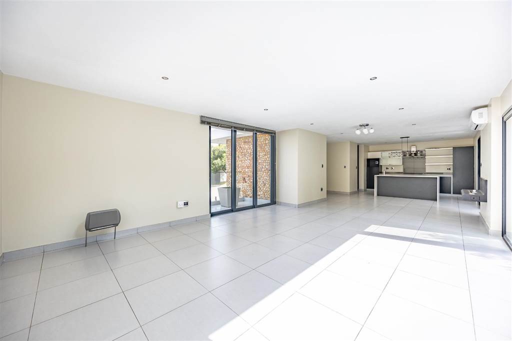 House For Sale in Waterkloof Ridge, Pretoria