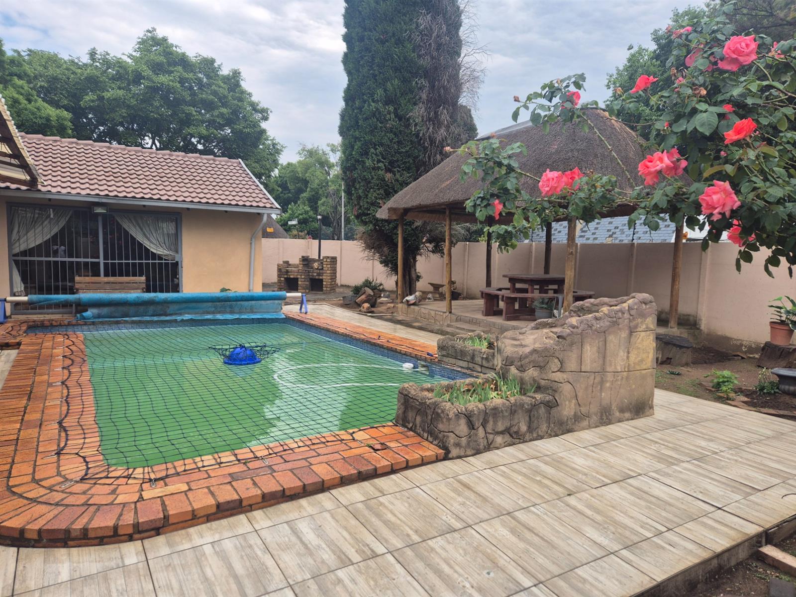 House for sale in Dalpark, Brakpan, 1033 m²