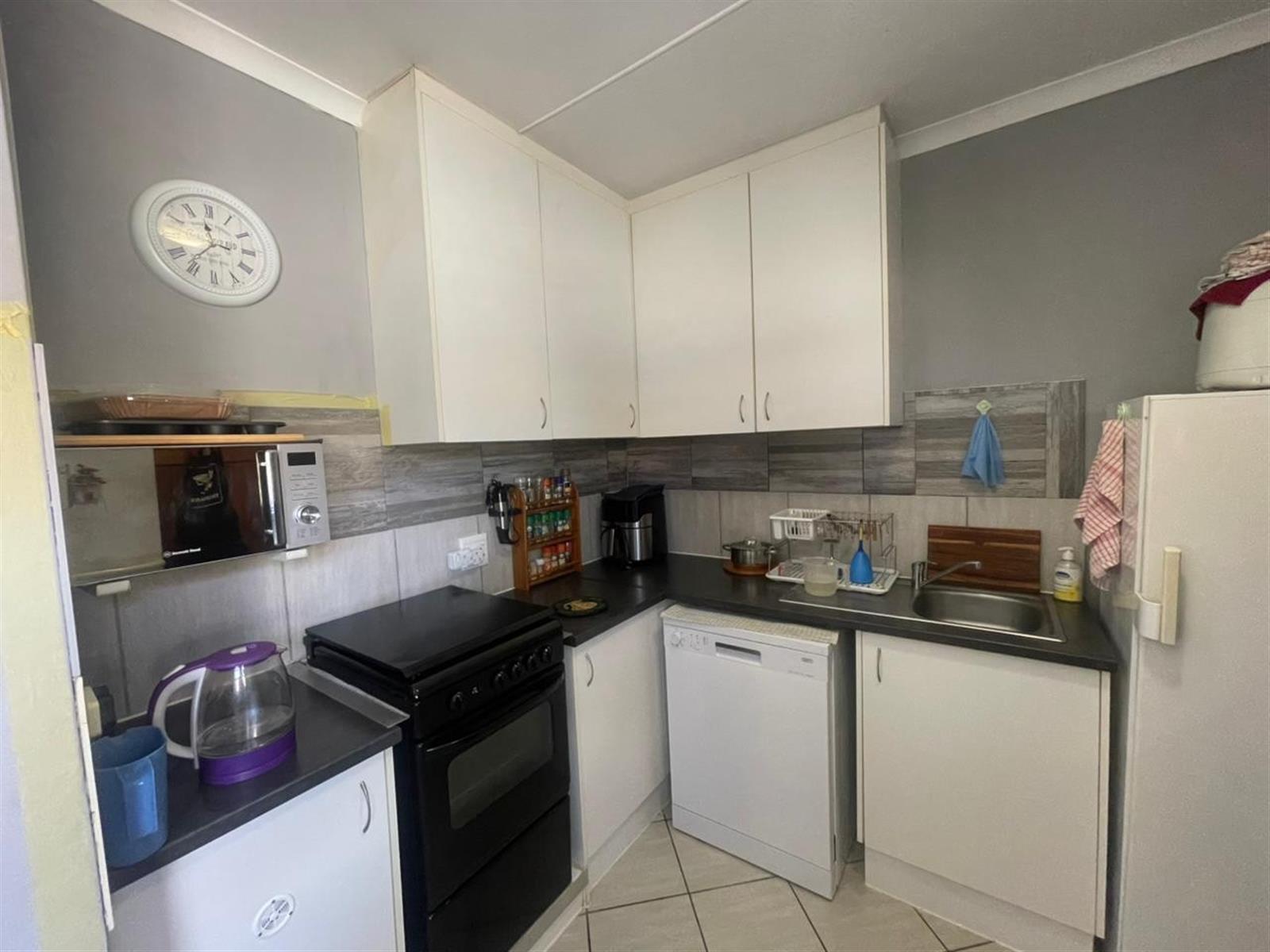 3-Bedroom Townhouse in Umlele Heights, Kidd’s Beach