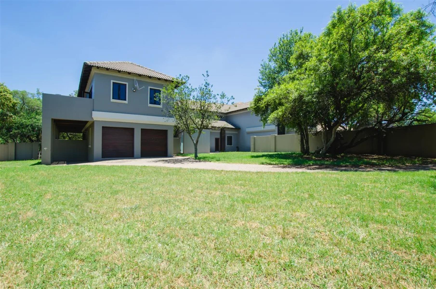 Dual Living For Sale in Roodepoort