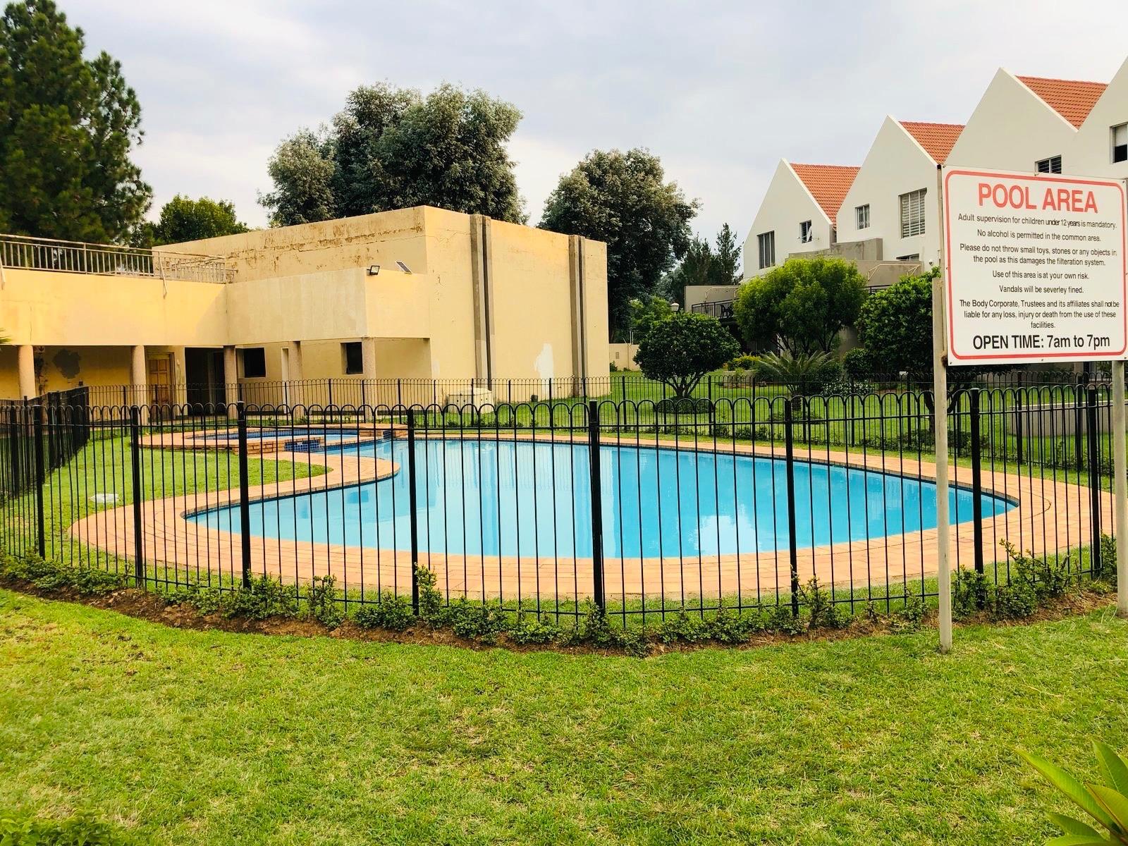 Apartment For Sale in Halfway House, Midrand