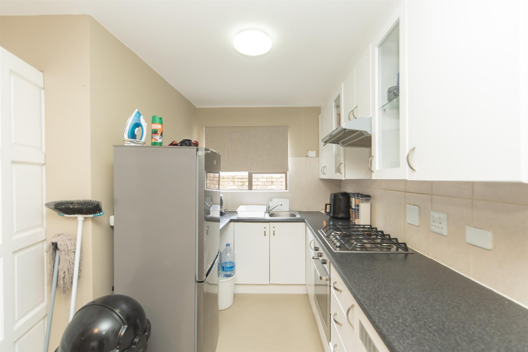Stylish Lock Up and Go 2 Bedroom Townhouse in Richmond Hill, Port Elizabeth