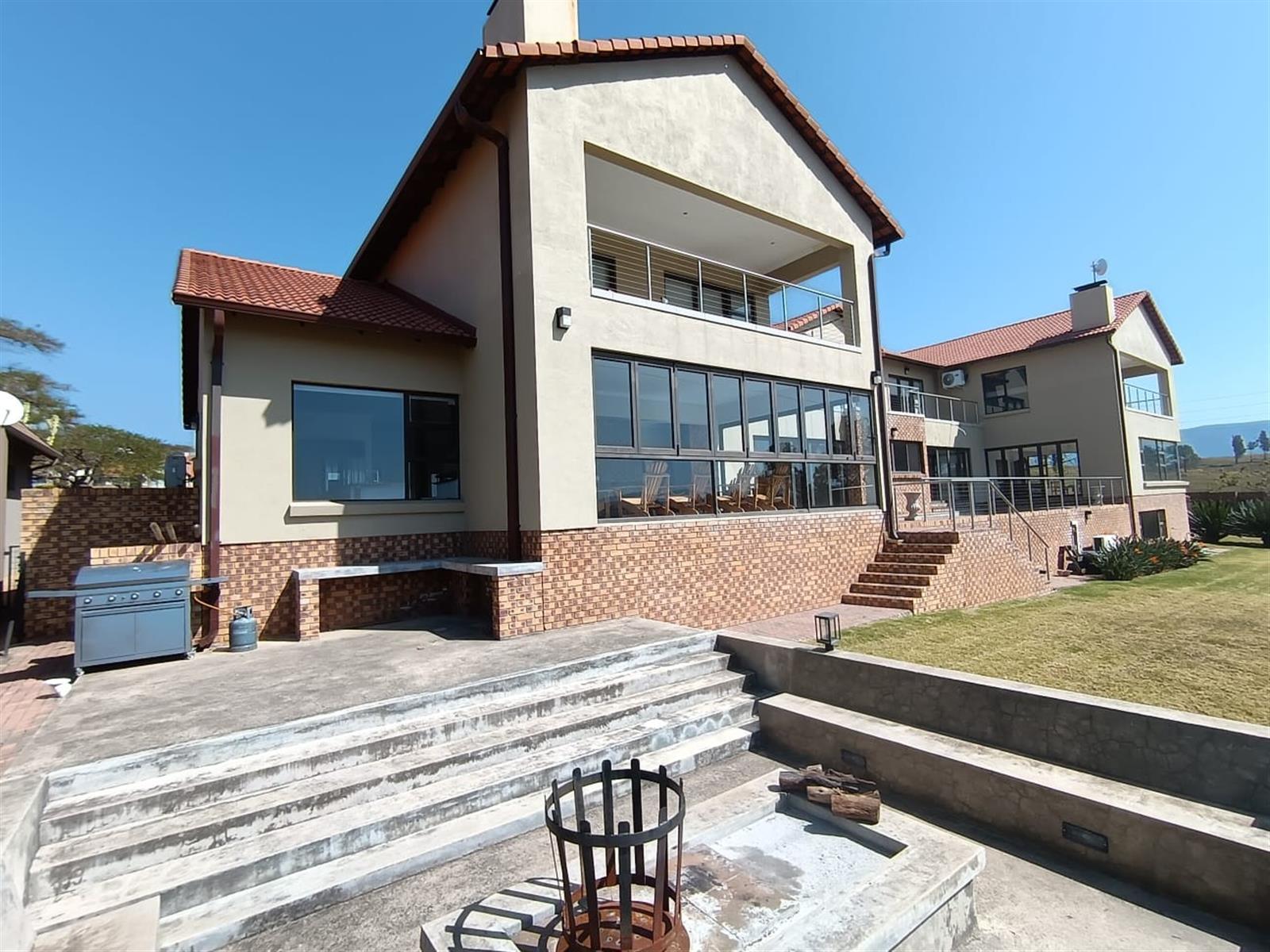 Elegant 5-Bedroom Luxury Home at Vygeboom Dam