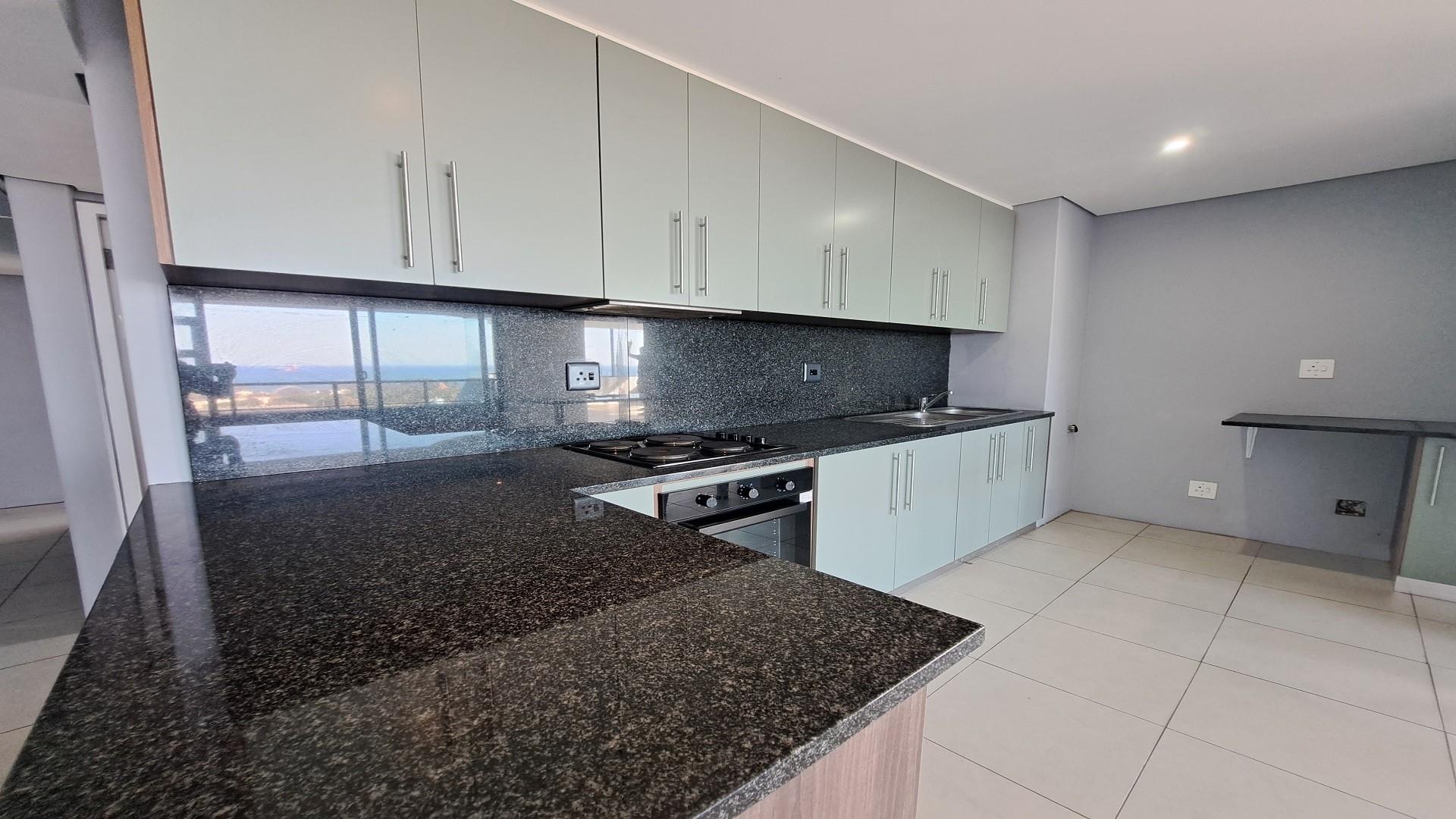 Apartment for sale in Point Waterfront, Durban, KwaZulu Natal, 186 m²