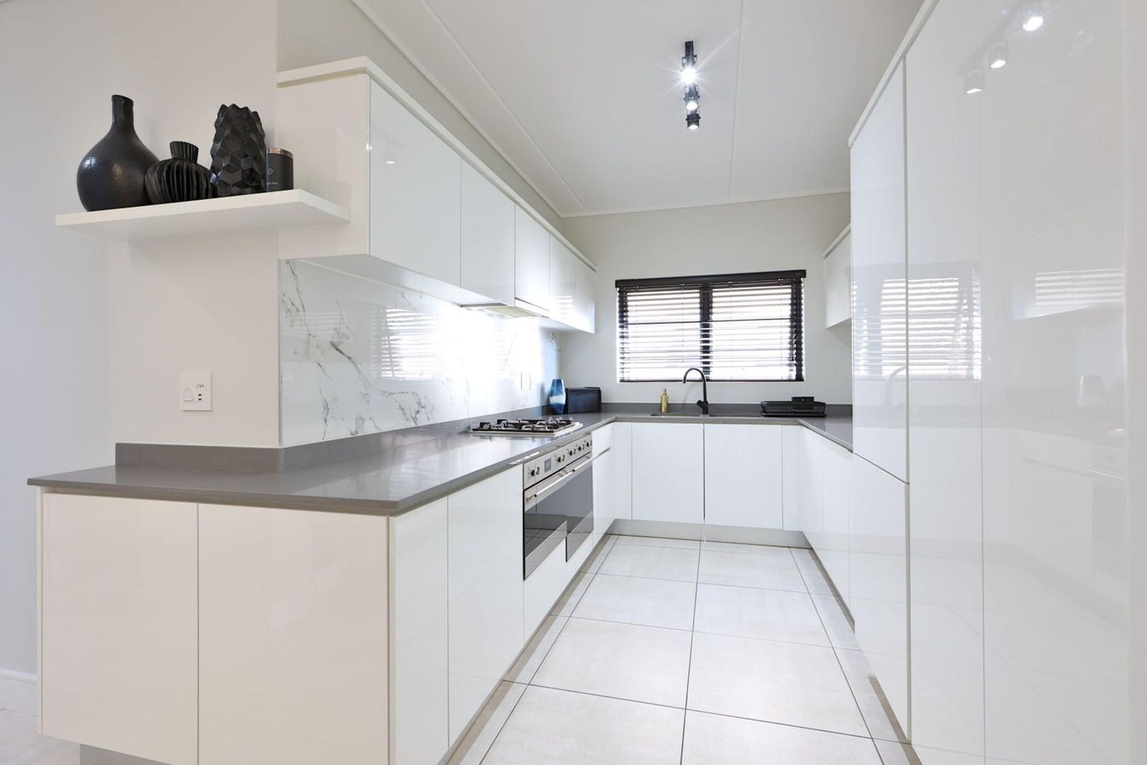 Apartment for sale in The Polofields, Waterfall, Midrand, 114 m²