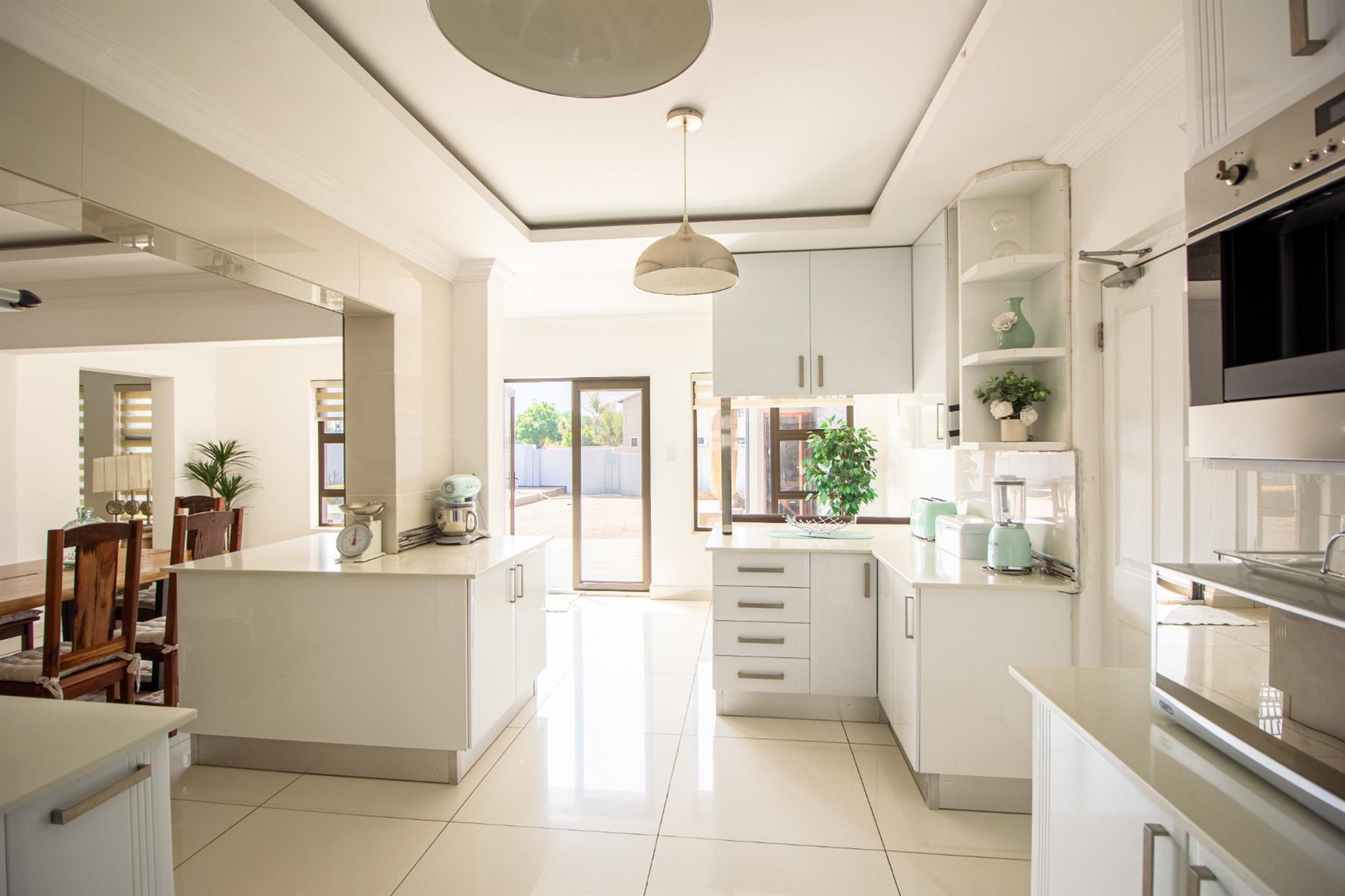 House For Sale in The Coves, Hartbeespoort, North West