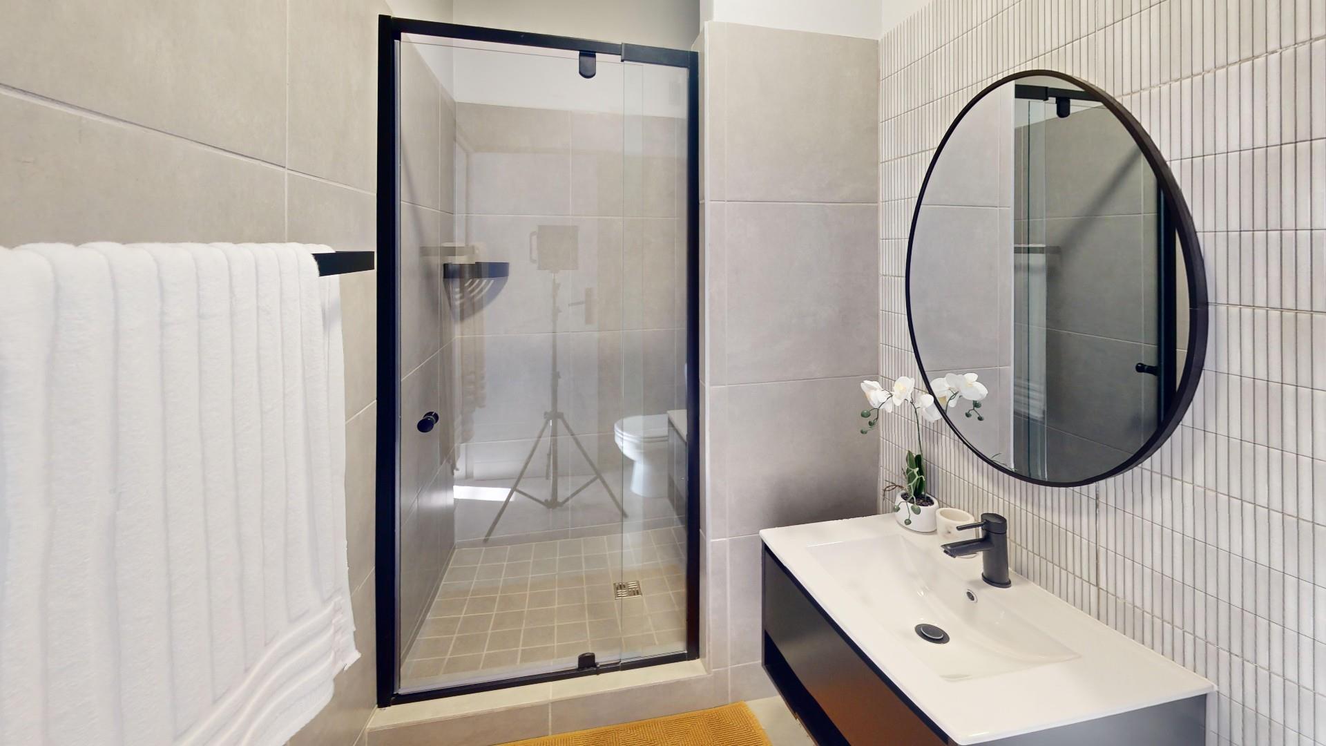 Modern Apartment For Sale in Castle Gate, Pretoria