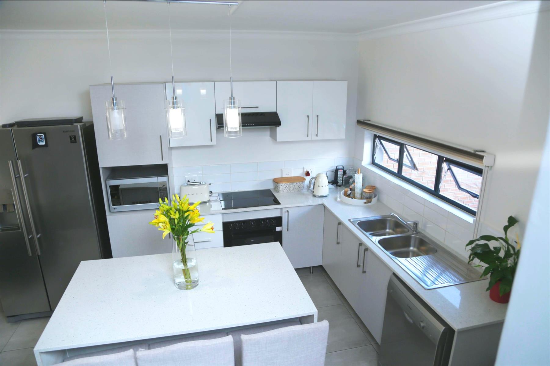 3 Bedroom House For Sale in Thatchfield Ridge, Thatchfield Estate, Centurion