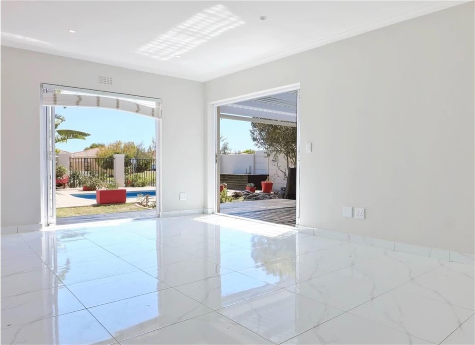 House for rent in Sunningdale, Blouberg, 486 m²