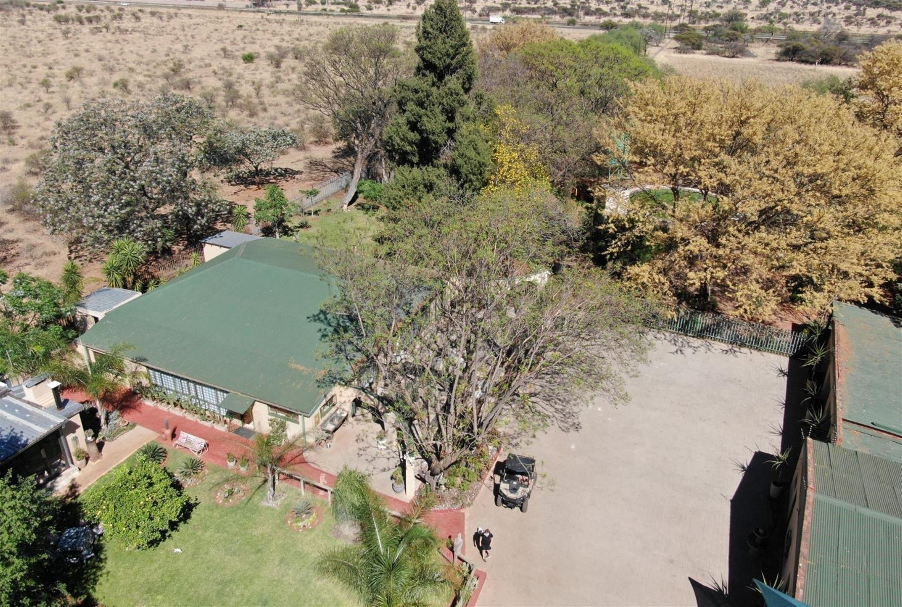 Exceptional Intensive Farming Operations on 26-hectare smallholding near Radium, Limpopo