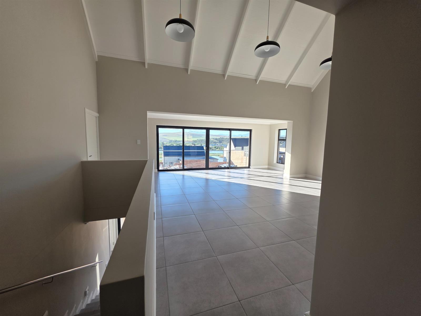 House For Sale in Hartenbos