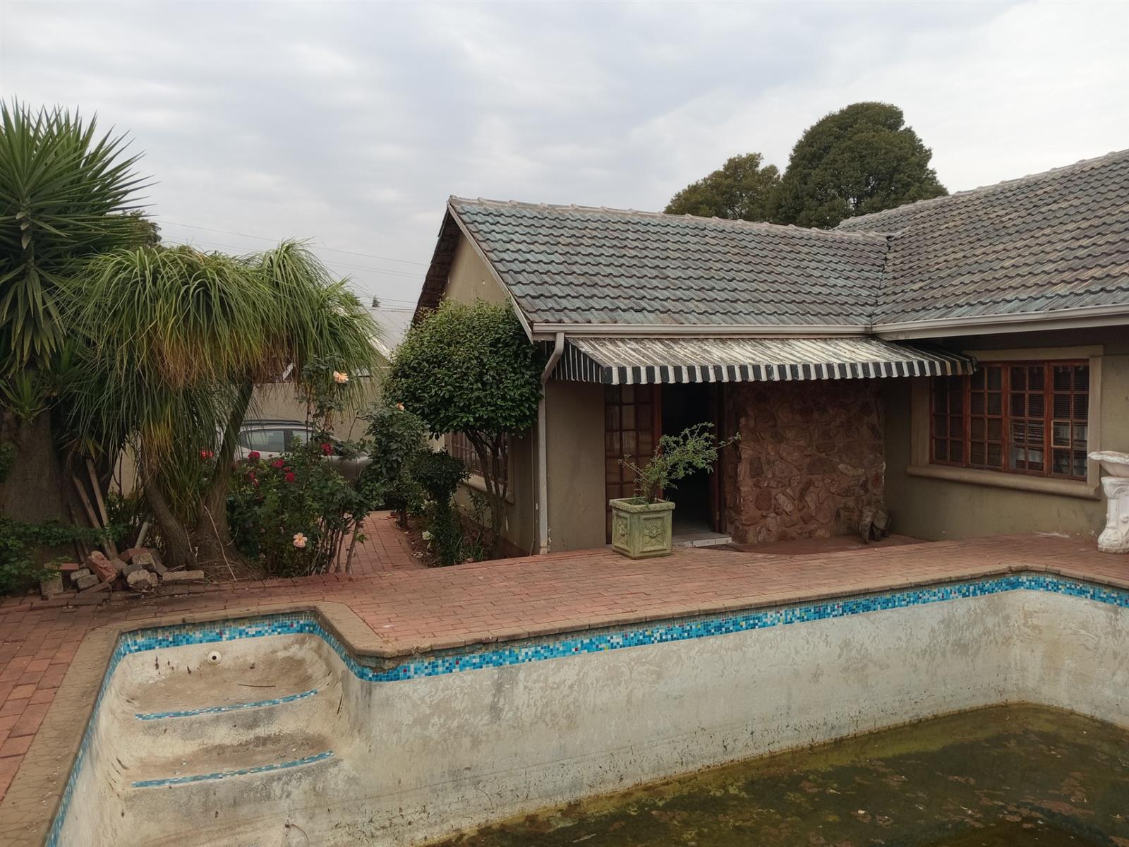 House For Sale in Reefhaven, Roodepoort