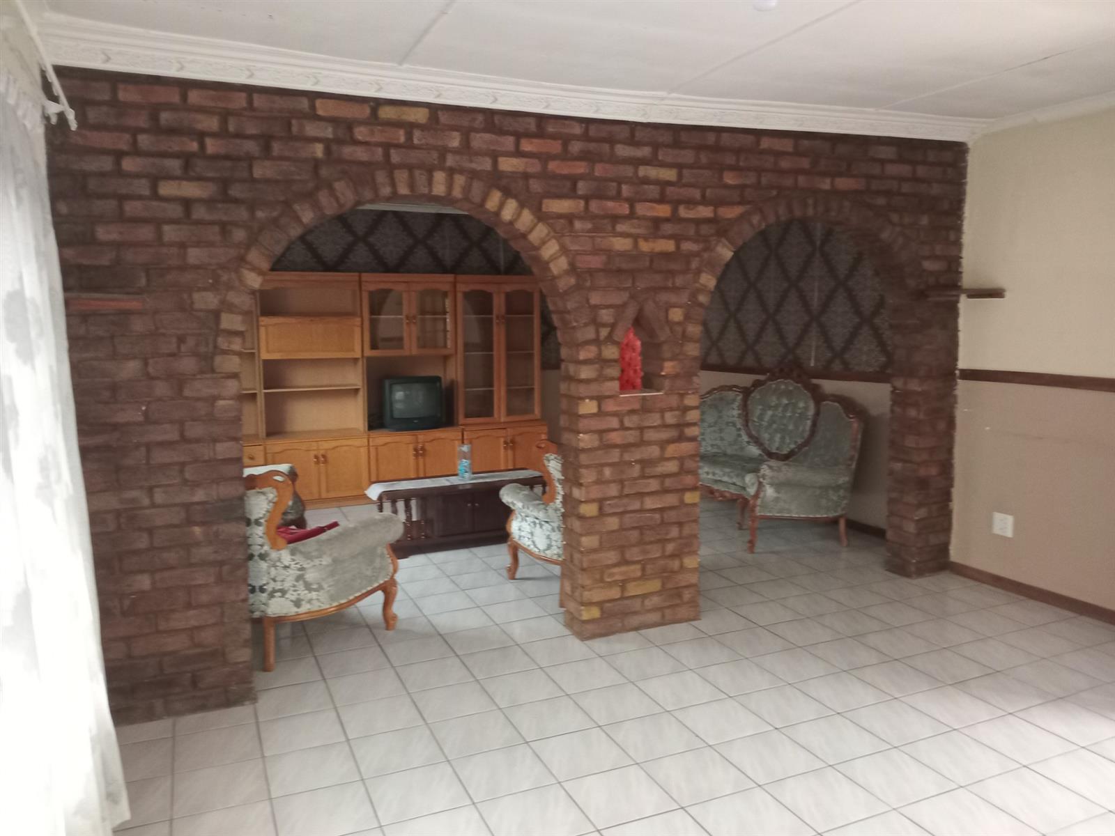 House For Sale in Reefhaven, Roodepoort