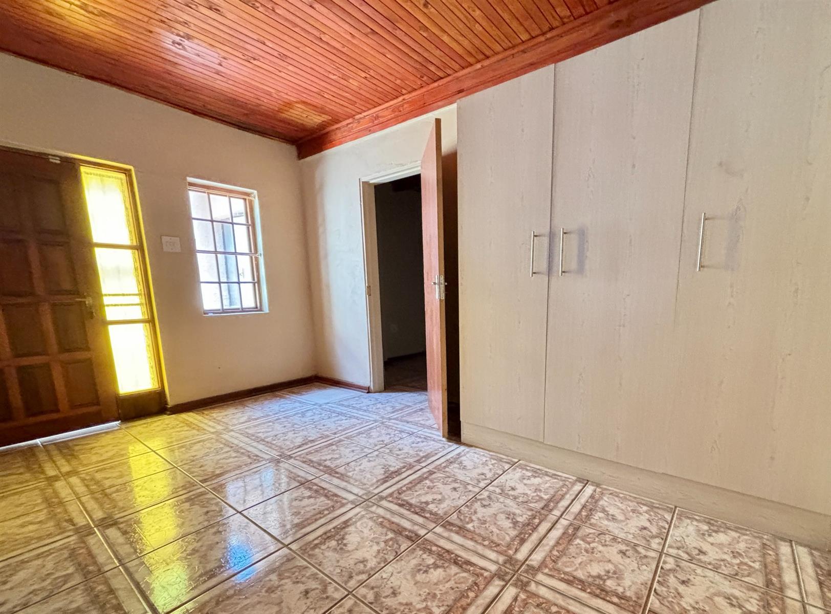 Dual Living for rent in Sasolburg Ext 1, Sasolburg