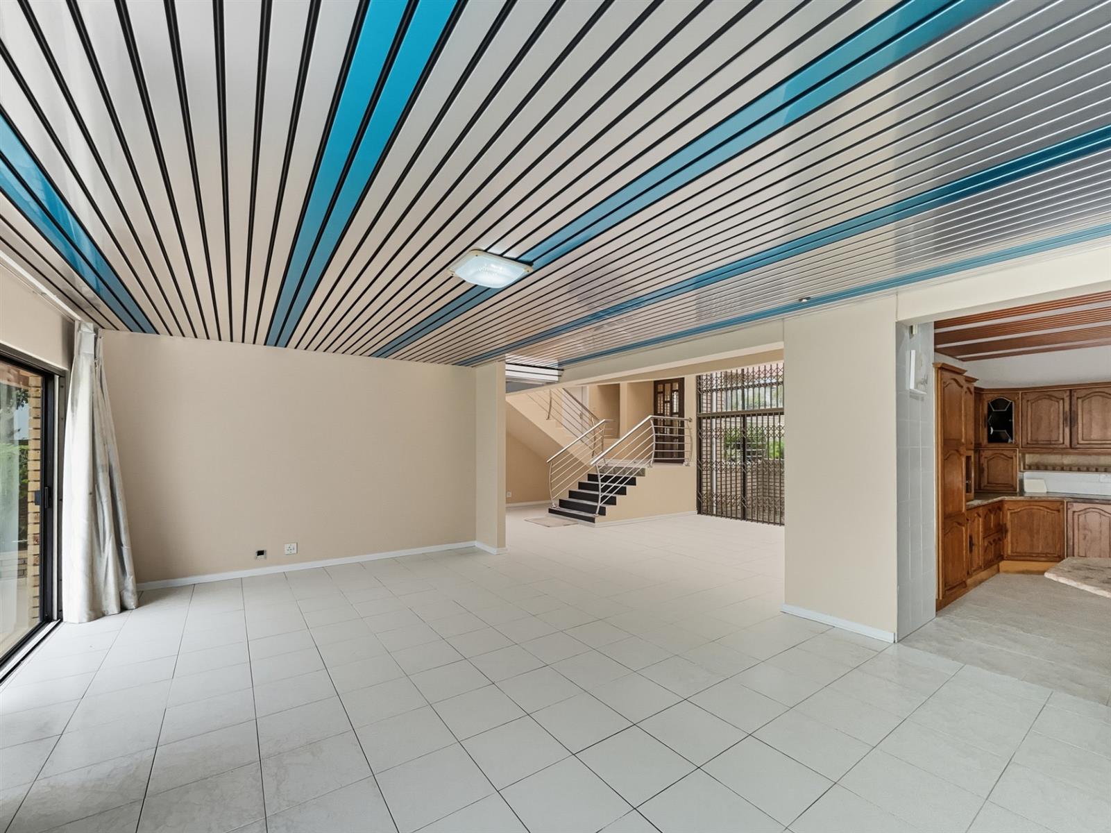 4 Bedroom House To Rent in Dawncliffe, Westville