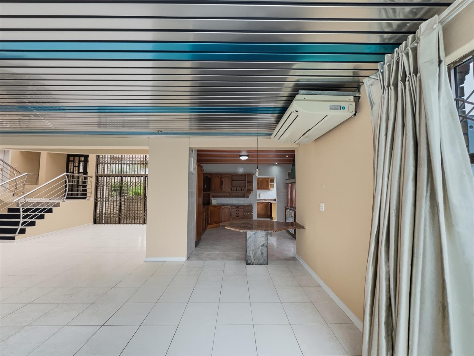 4 Bedroom House To Rent in Dawncliffe, Westville