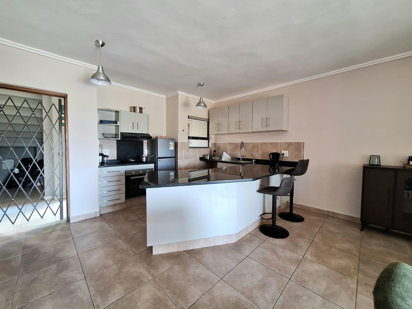 Lock up and go 2 bedroom ground apartment for sale in Palm Lakes