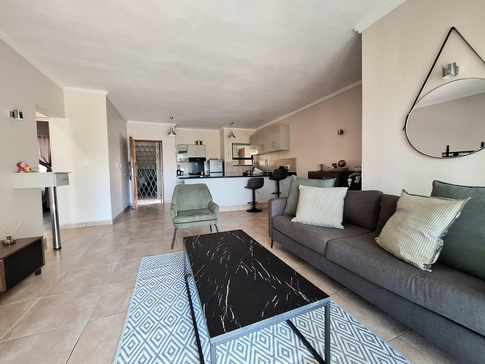 Lock up and go 2 bedroom ground apartment for sale in Palm Lakes