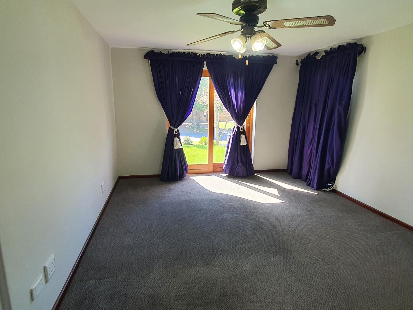 Stunning 6-Bedroom Home with Ocean Views in Bayview, Hartenbos