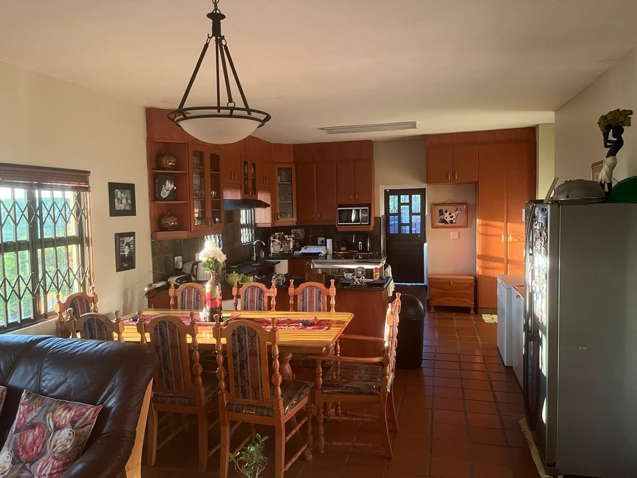 Townhouse For Sale in Panorama Park, Kingsburgh, KwaZulu Natal