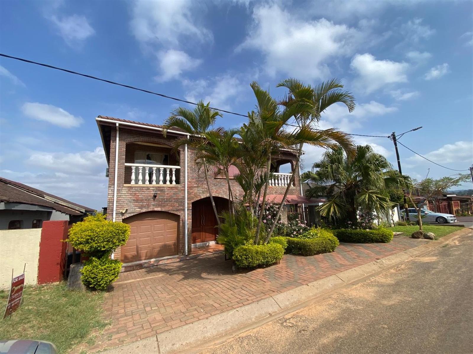 ✨ Spacious Family Home in Hillsview, White River ✨