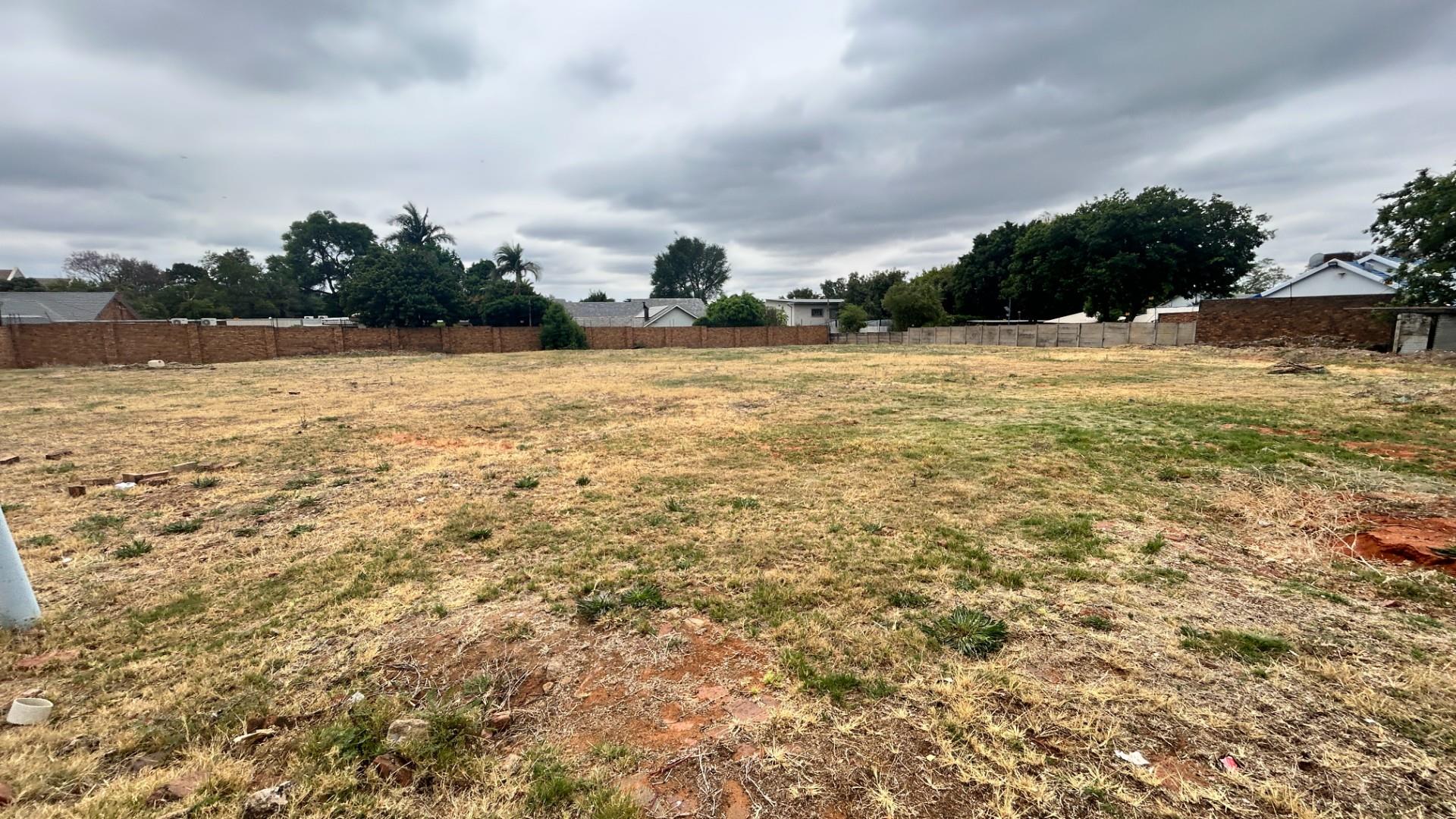 Prime Commercial Development Opportunity on Lynnwood Road