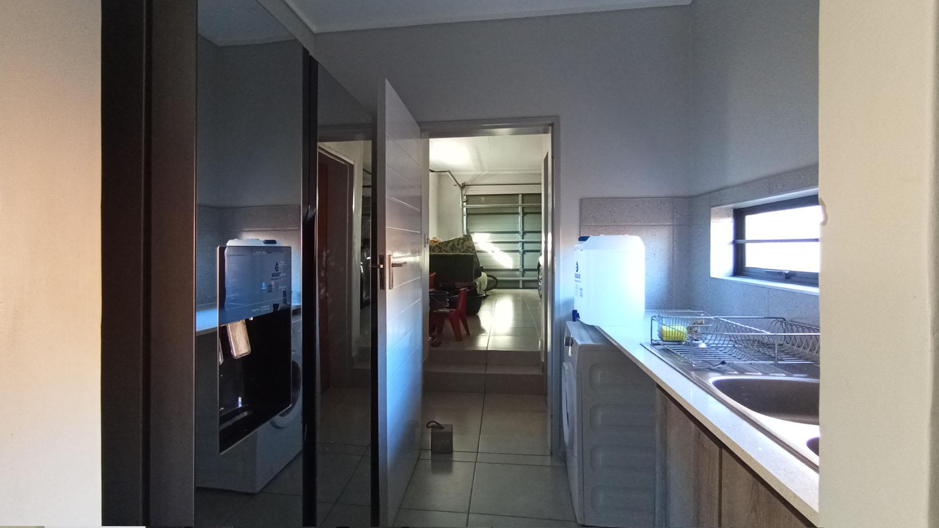 4Bedroom house for sale in Atalanta -Amberfield