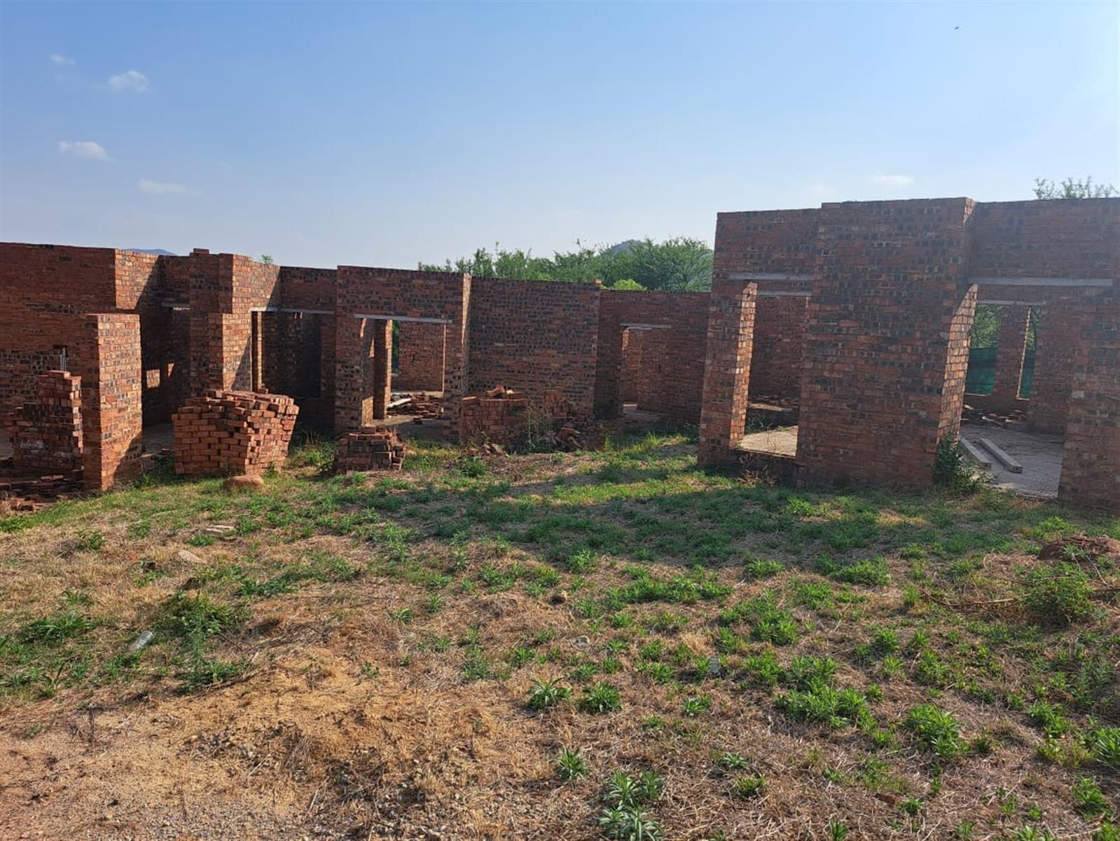 Half Built House For Sale in Estate D' Afrique, Hartbeespoort, North West