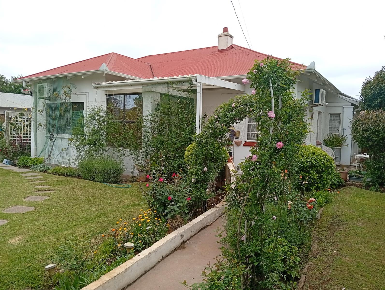 House For Sale in Queenstown Central, Queenstown