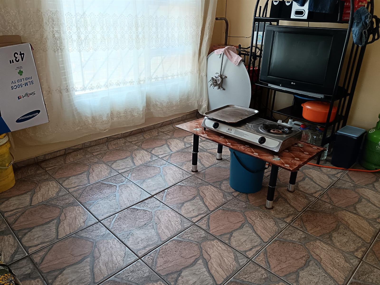 House For Sale in Tshepisong Ext 5, Krugersdorp