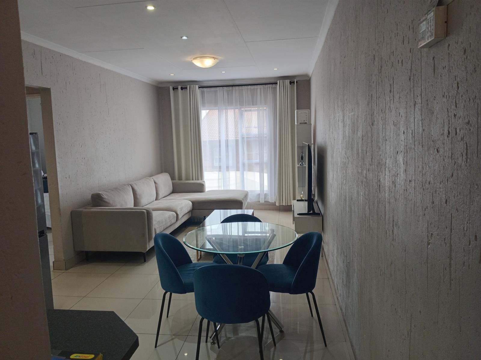Apartment To Rent in Lyndhurst, Johannesburg