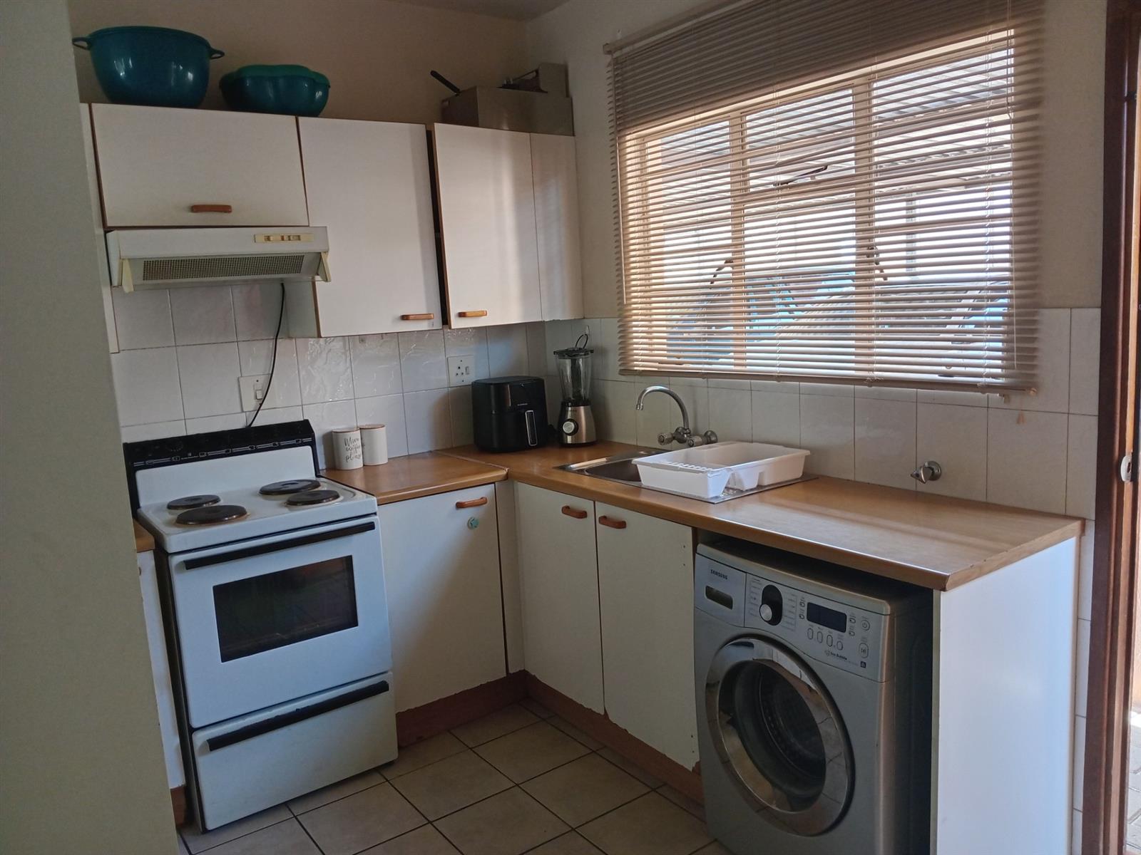 Apartment For Sale in Rembrandt Park, Johannesburg