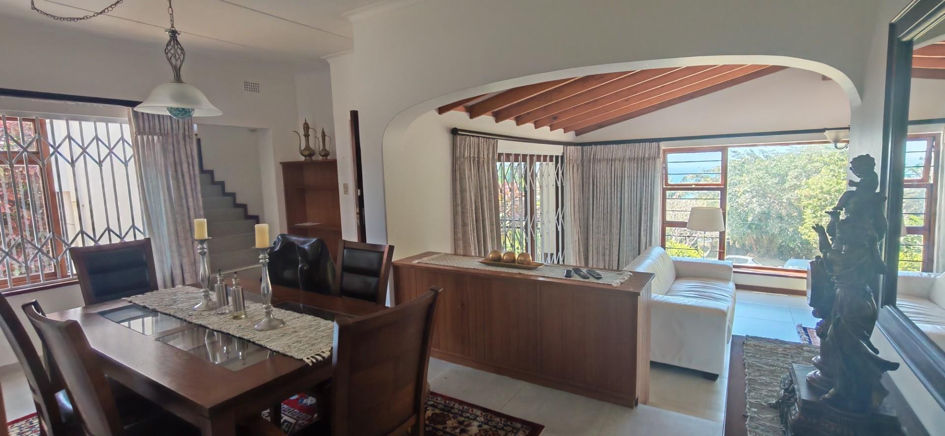 5 bedroom House with flat For Sale in Ramsgate, KwaZulu Natal