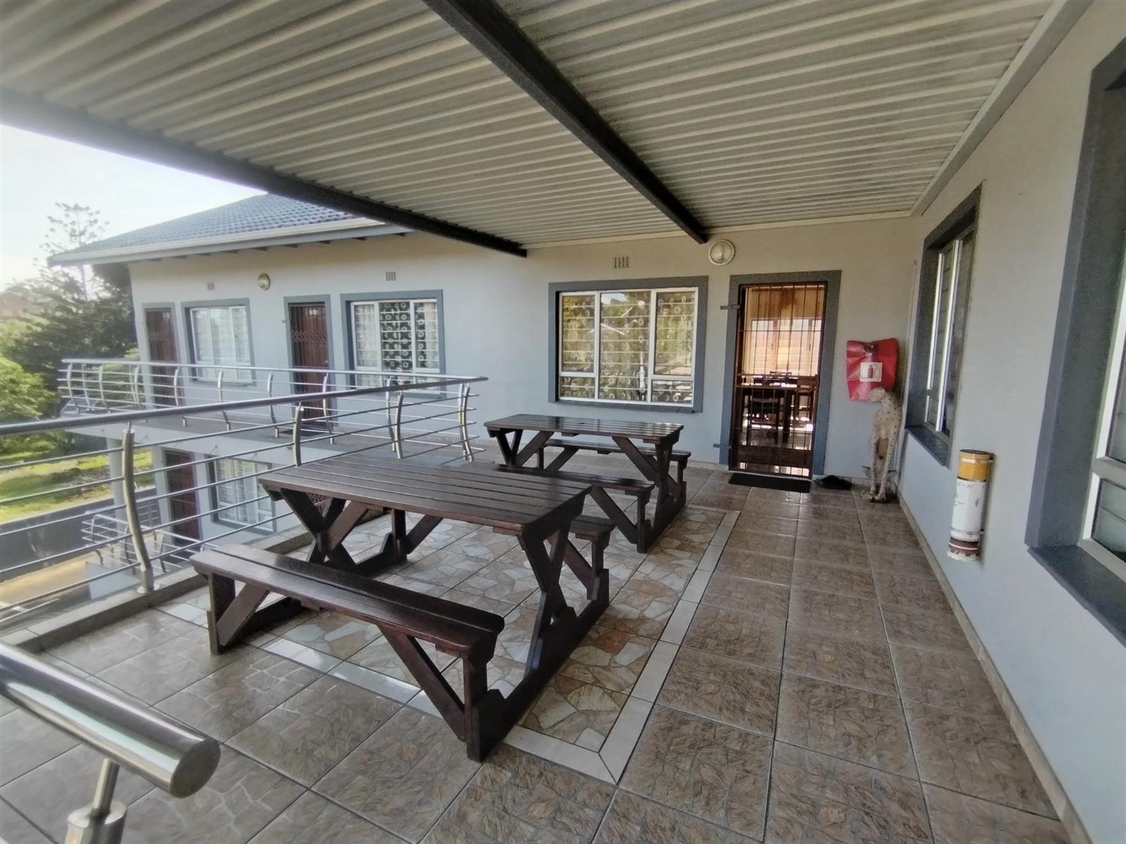 Guest House For Sale in Empangeni Central, Empangeni, KwaZulu Natal