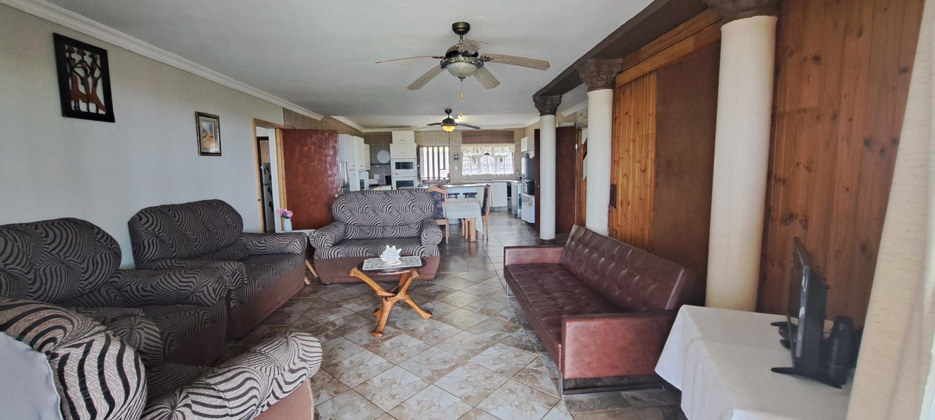 House For Sale in Palm Beach, Port Edward, KwaZulu Natal